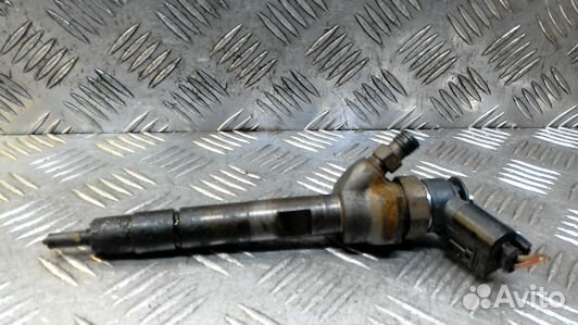 Форсунка дизельная BMW X1 E84 (98B05AL03)