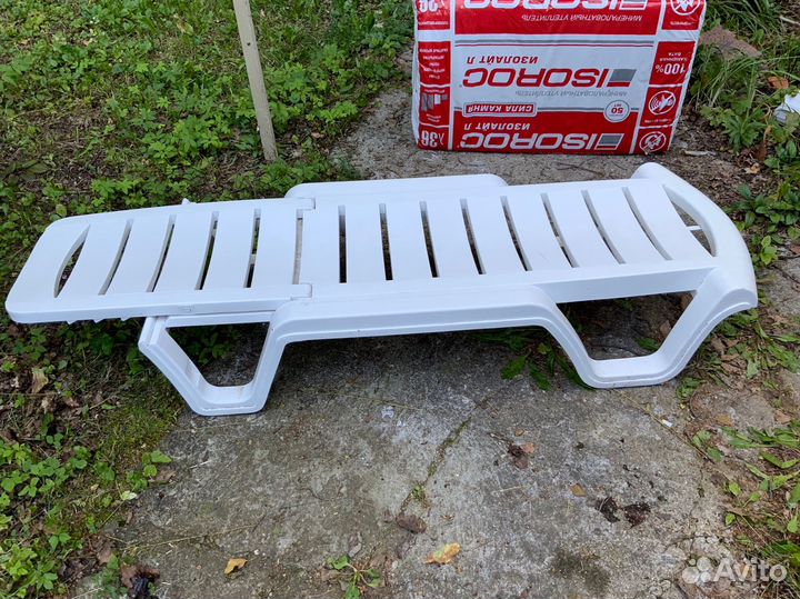 Шезлонг лежак