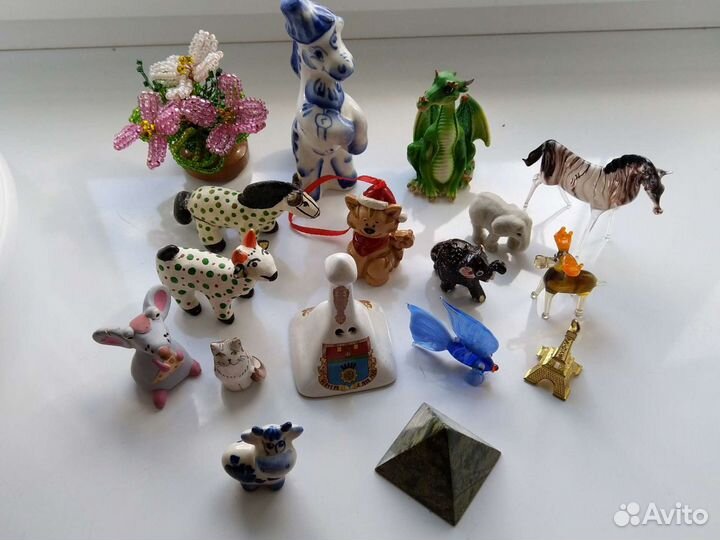 Магниты и фигурки