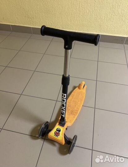 Самокат детский трехколесный бу