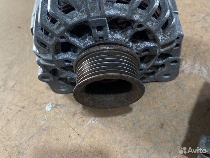 Генератор 90А 030903023J 1.8л Шкода Ауди VW