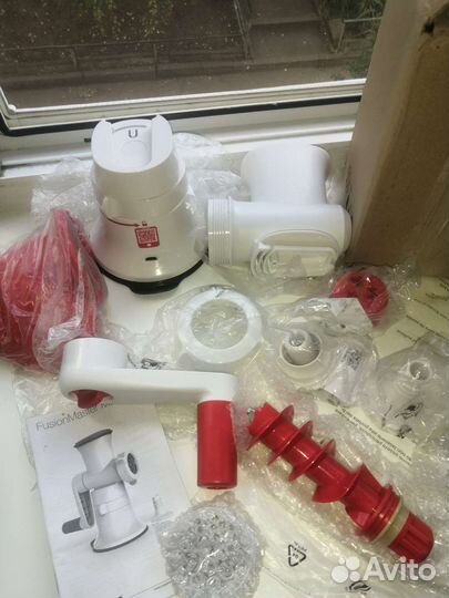 Ручная мясорубка Tupperware