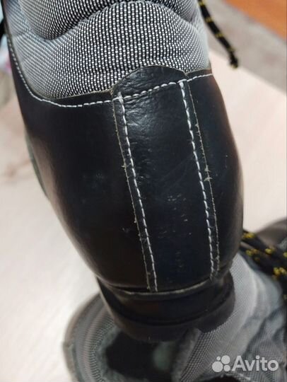 Лыжные ботинки детские 33 и 37