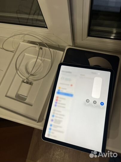 iPad air 5 2022 m1 64 wi fi, новый