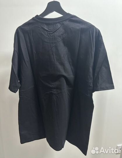 Футболка Vetements