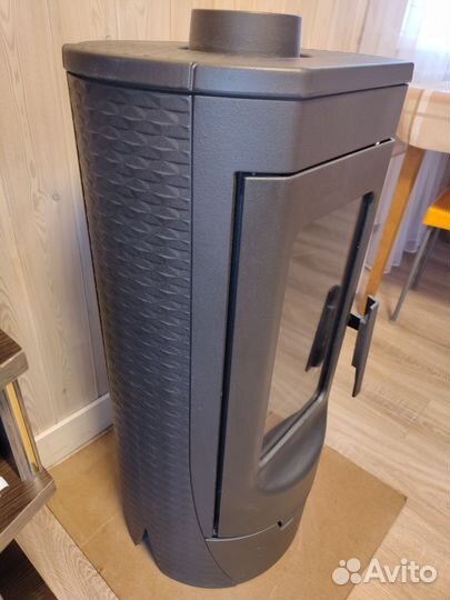 Чугунная печь камин Plamen Tara