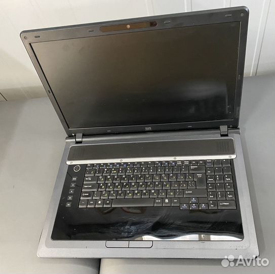 Ноутбук dns 9270D