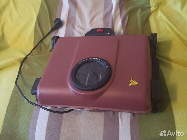 Продаю гриль ноавй не пользовалась