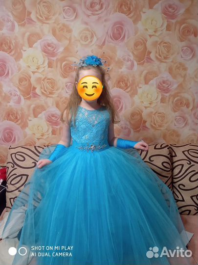 Платье для девочки нарядное