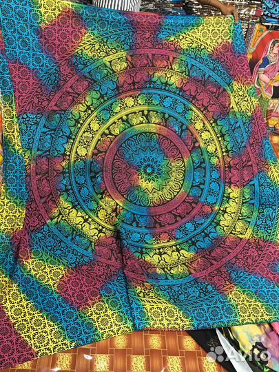 Текстильная мандала из Индии