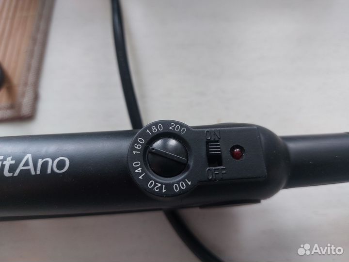 Выпрямитель для волос dewal