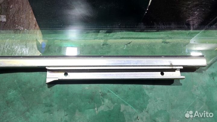 Б/У Б/У Стекло двери задней R lexus LX570 lexus