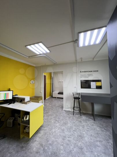 Торговая площадь, 105 м²