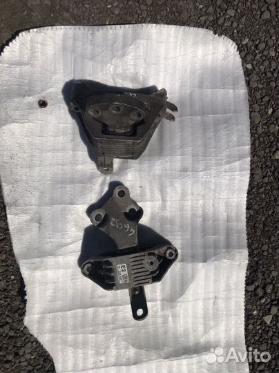 Подушка двс АКПП 1.4 AT Опель Астра J GTC