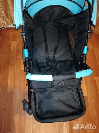 Продам прогулочную коляску