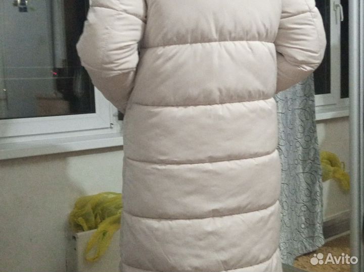 Пуховик зимний длинный женский 44 размер