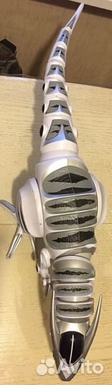 Динозавр игрушка