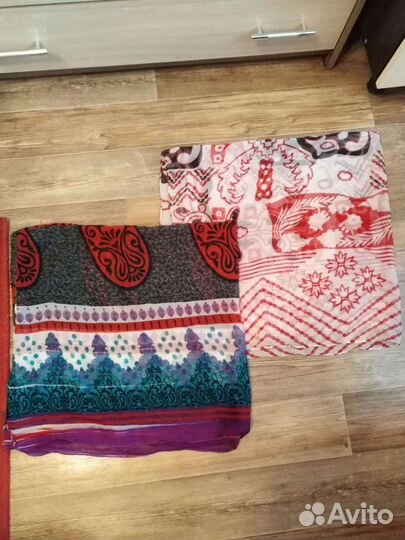 Шарфы и платки