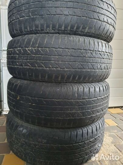 Yokohama Geolandar A/T G015 215/65 R16