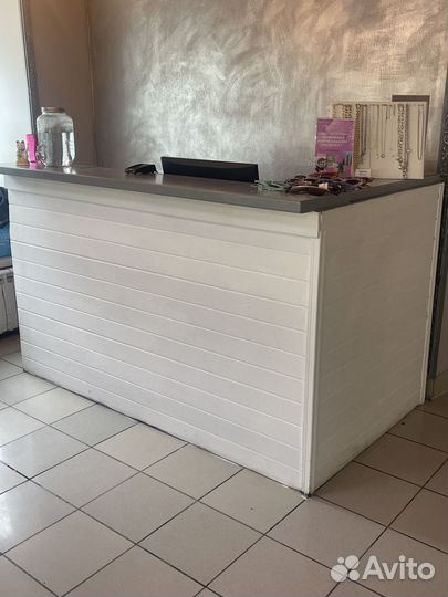 Стойка ресепшн бу