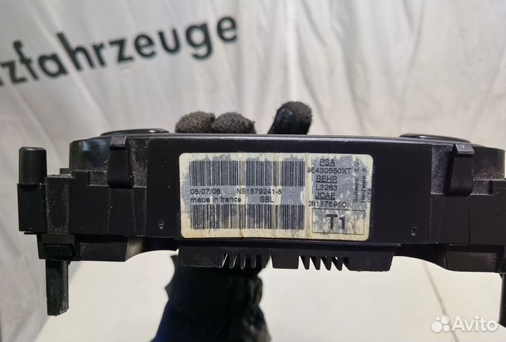 Блок управления климатической установкой Peugeot 2