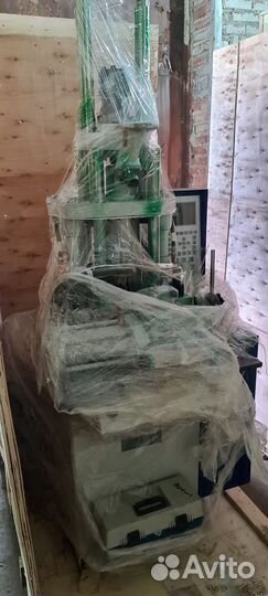 Вертикальный термопластавтомат (тпа) 20 тонн