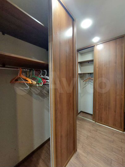 2-к. квартира, 52 м², 8/9 эт.