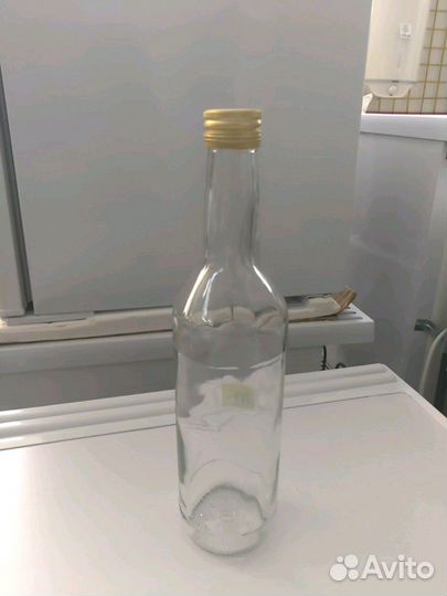 Бутылка вино, водка, коньяк, шампанское, и.т.д