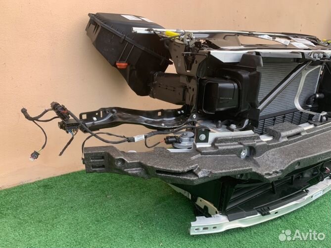 Кассета радиаторов телевизор BMW 6 G32