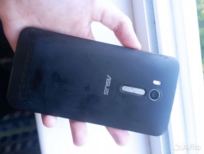 Телефон asus zenfone