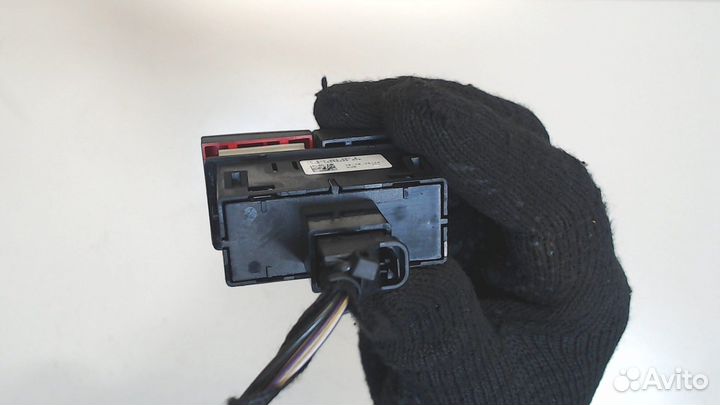 Кнопка аварийки Skoda Rapid, 2014