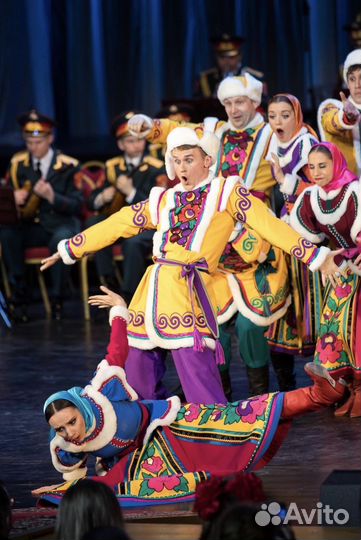 Репетитор по классическому,народному танцу артист