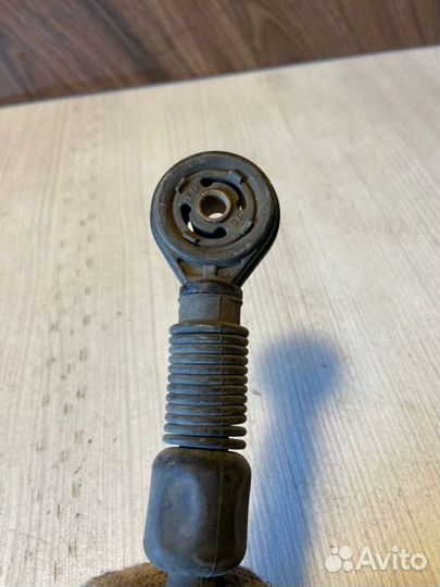 Трос кпп Kia Rio 3