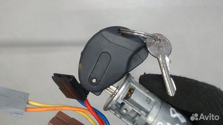 Замок зажигания Peugeot Expert, 2006