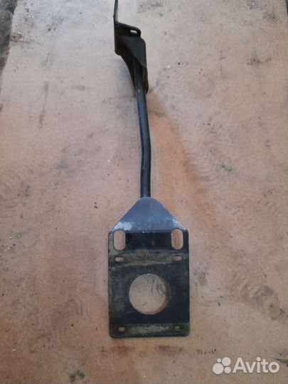 Кронштейн крыла передней оси MAN TGA TGS