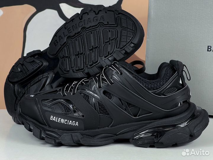 Balenciaga Track Black