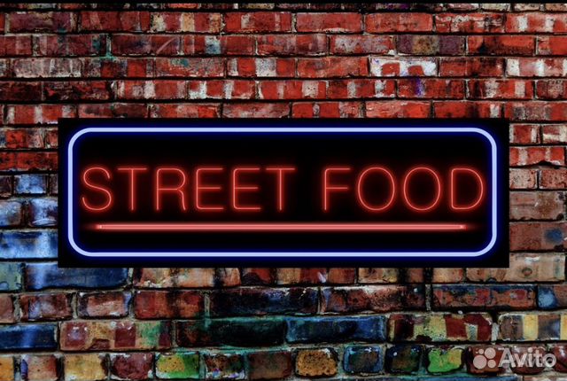 Кассир-бариста-официант в бистро