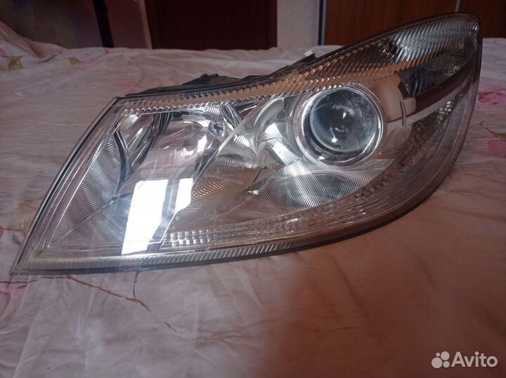 Фара левая skoda octavia a5