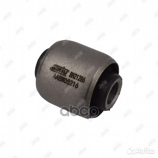 Сайлентблок зад Lexus CT200h ZWA10