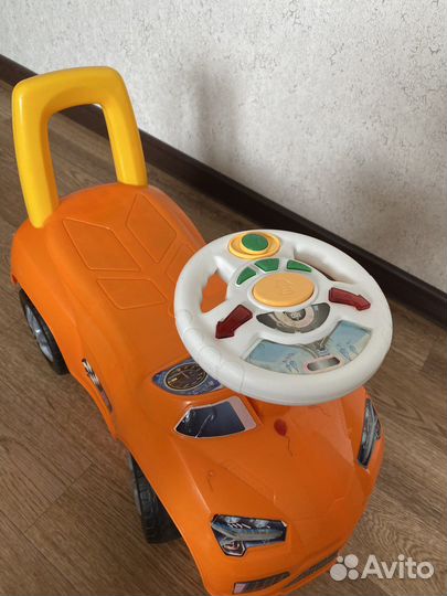 Толокар, каталка машинка свет-е и звук- е эффекты