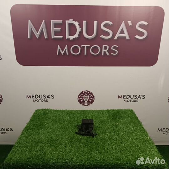 Реле свечей накала Land Rover Sport L494 3.0 disel