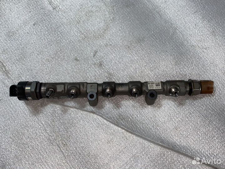 Рампа Топливная 1.2tdi CFW Skoda Fabia