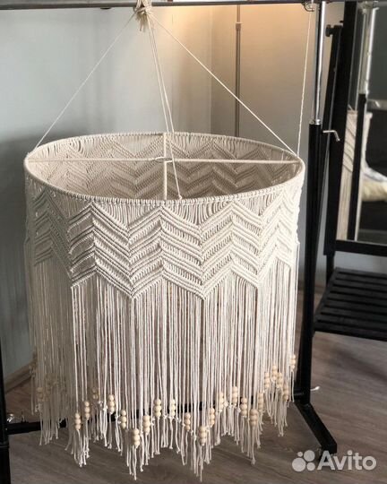 Потолочная люстра