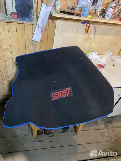 Ворсовый коврик в багажник Subaru Impreza