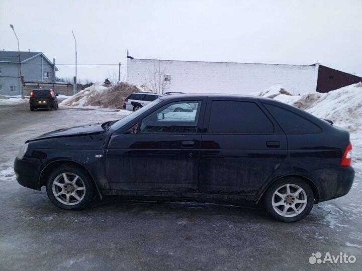 LADA Priora 1.6 МТ, 2011, битый, 173 000 км