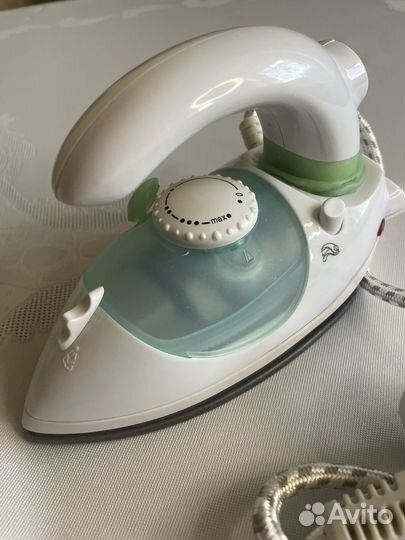 Утюг дорожный новый