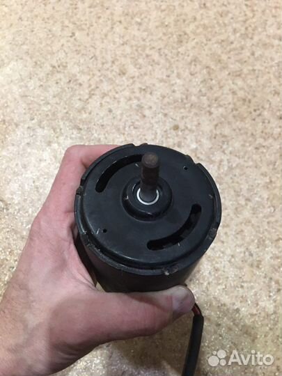 Моторчик печки отопителя на Москвич-2141