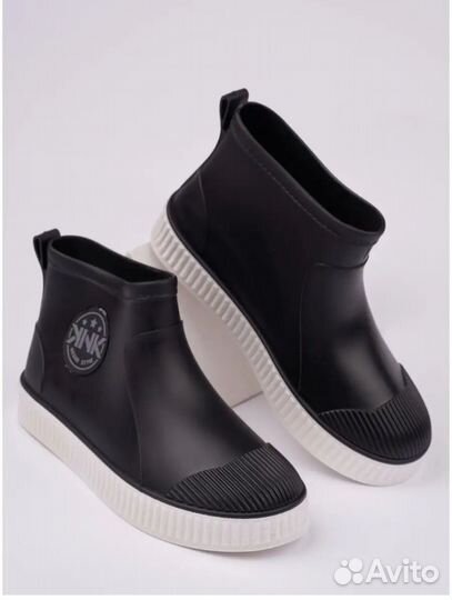 Резиновые сапоги