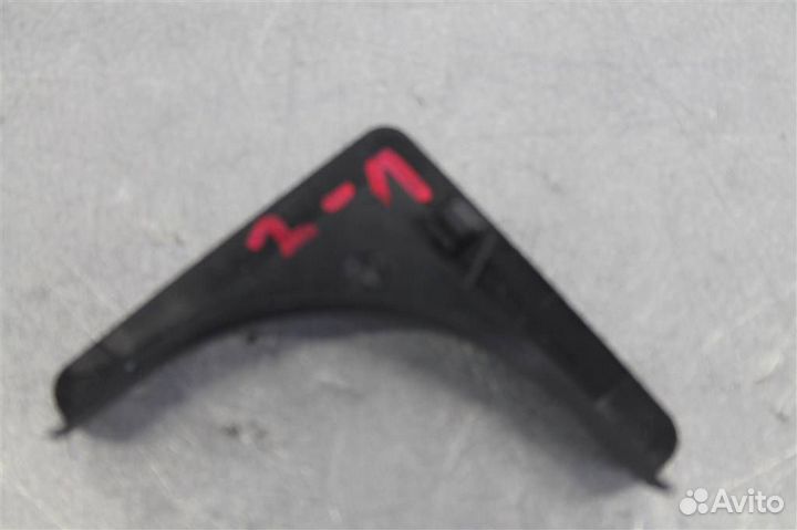 Накладка стекла заднего левого Nissan Qashqai J11