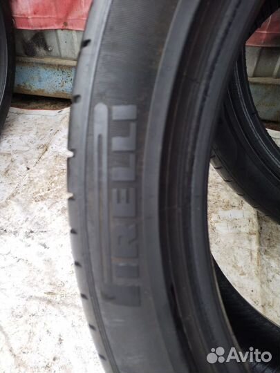 Pirelli P Zero 275/40 R21 и 315/35 R21